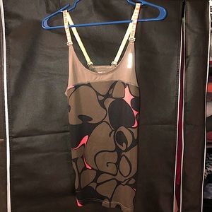 5 for $25📦 Reebok unique tank top